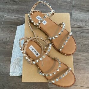 Steve Madden Travel Sandal tan size 7